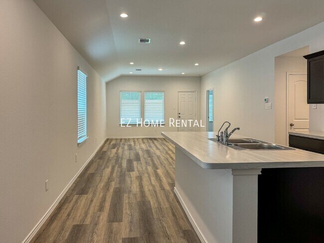 Foto del edificio - 12210 Deep Stream Ln