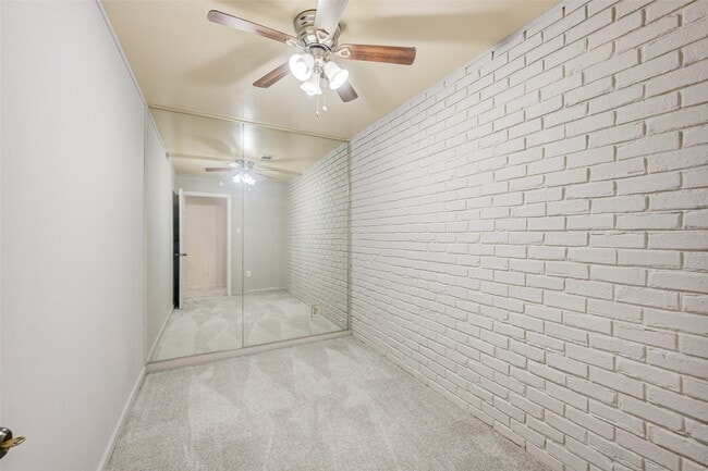 Building Photo - 7214 Mobud Dr