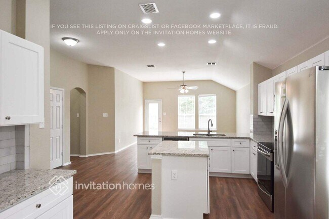 Foto del edificio - 1007 Grimes Dr