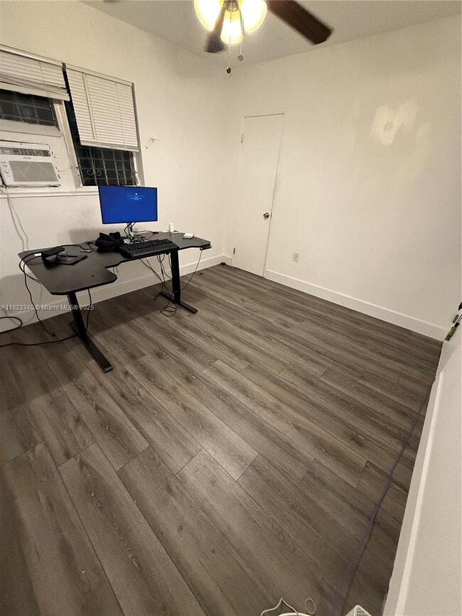 Foto del edificio - 5802 NE 3rd Ave