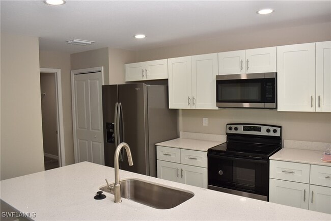 Building Photo - 6165 Bodmin Ln