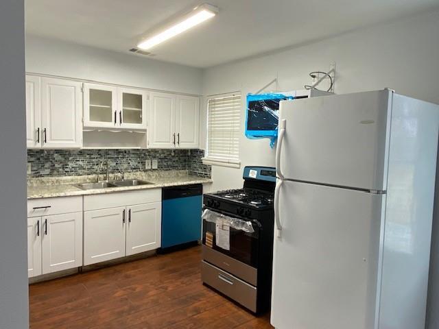 Building Photo - 1502 Pikeview Terrace