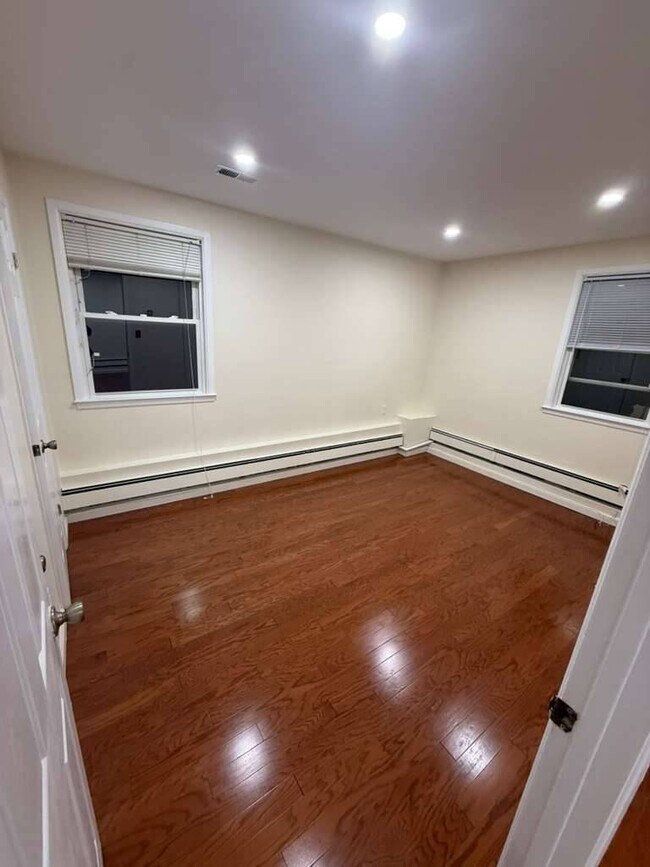 Foto del edificio - 67-06 171st St