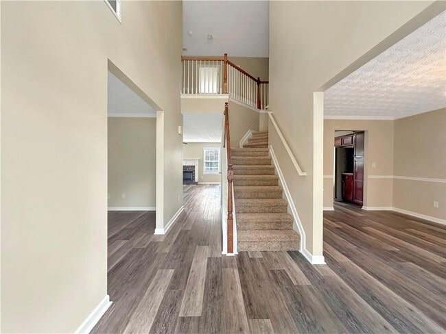 Building Photo - 1210 Skylar Ridge Cir