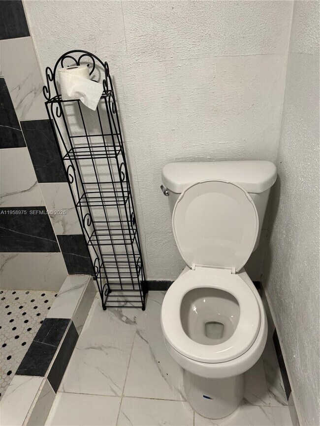 Foto del edificio - 1822 Cleveland St