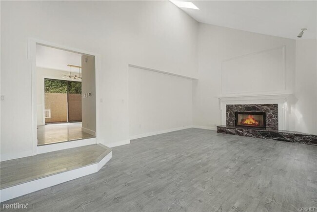 Building Photo - 3 br, 3 bath House - 3633 Goodland Ave