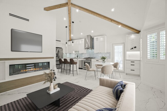 Building Photo - 4230 Van Nuys Blvd