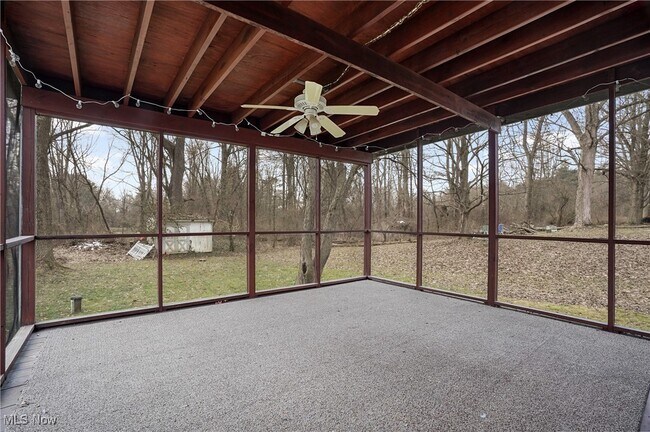 Building Photo - 7429 Sylvan Dr