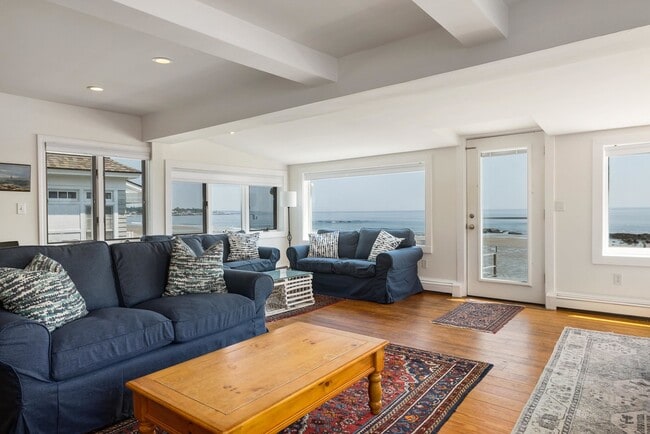 Building Photo - 1304 Ocean Blvd