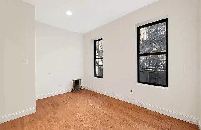 Foto del edificio - 533 West 158th Street