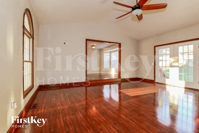 Building Photo - 994 Sunset Farms Ct