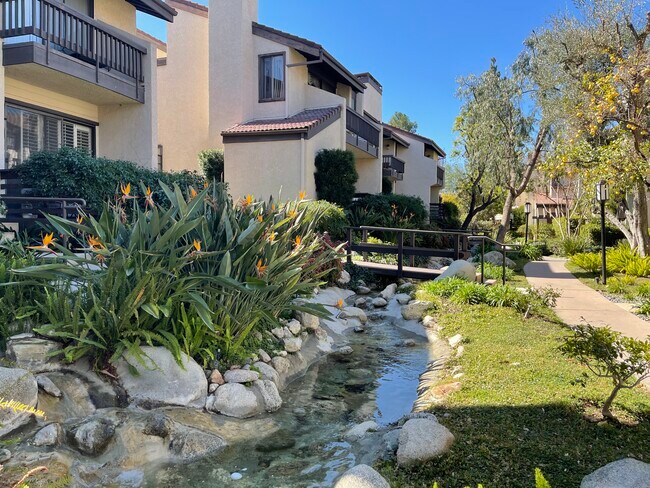 Foto del edificio - 5757 Owensmouth Ave