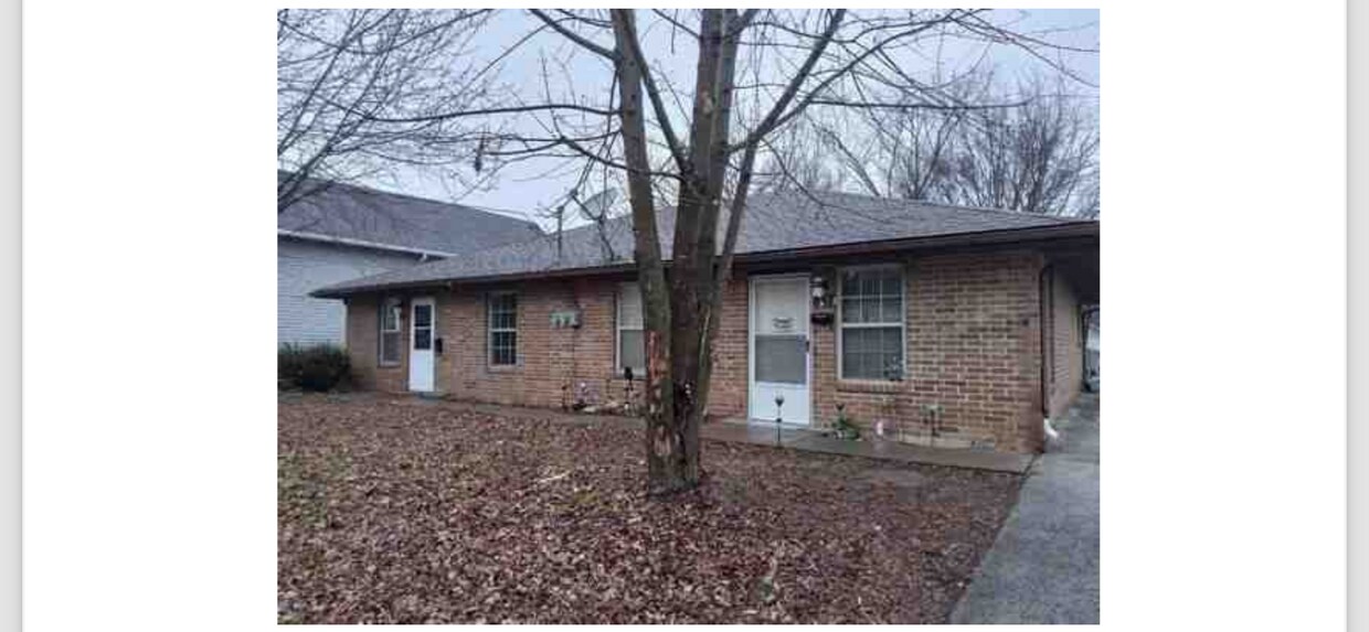 Primary Photo - 831 W Madison St