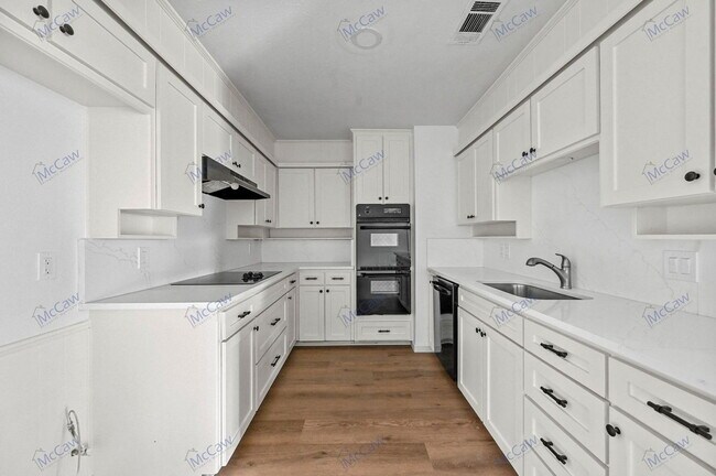 Foto del edificio - 2832 Townbluff Dr