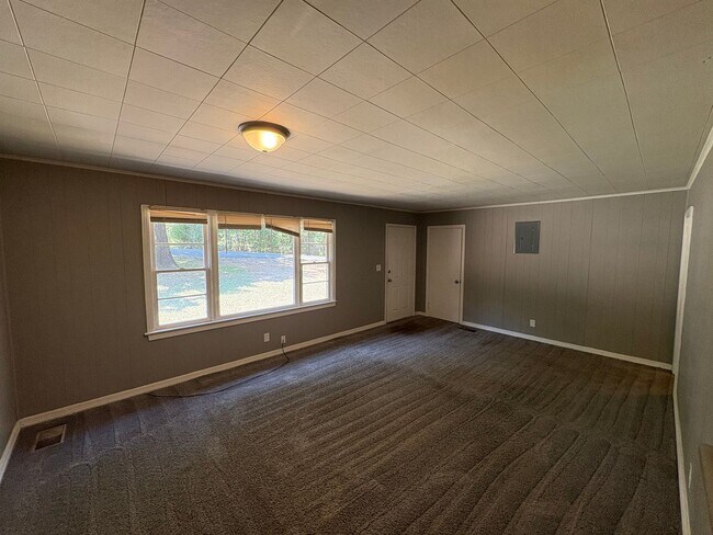 Foto del edificio - 1403 40th E Wy