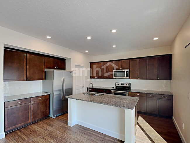 Building Photo - 2378 E Tumbleweed Rd