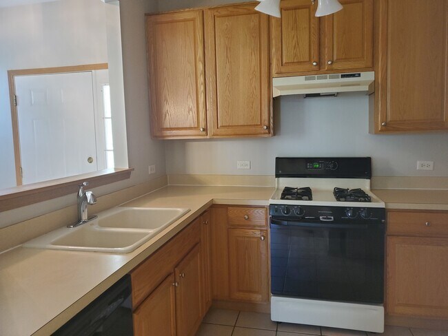 Foto del edificio - 1236 Brookdale Dr