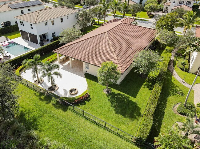 Foto del edificio - 151 Whale Cay Way