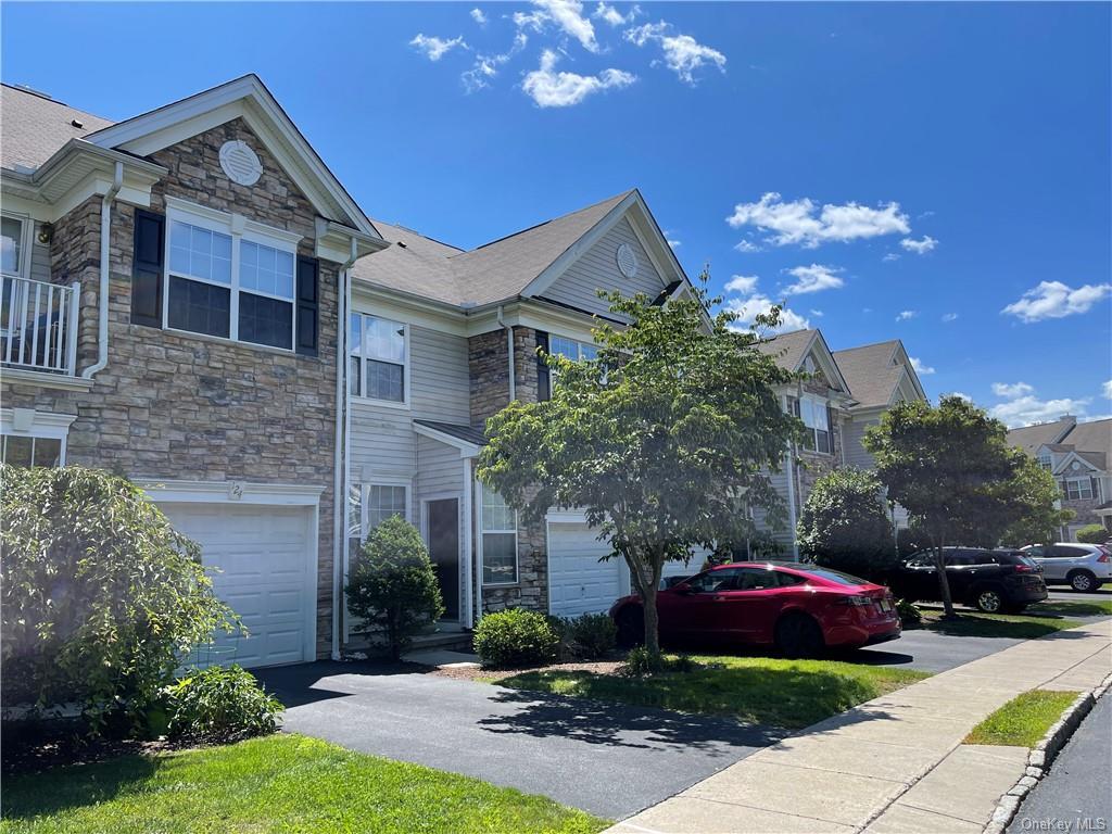 122 Barr Ln, Monroe, NY 10950 Condo for Rent in Monroe, NY