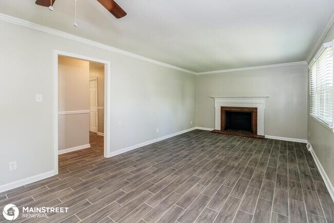 Building Photo - 3313 WOODLEA DR, GREENSBORO, NC 27406