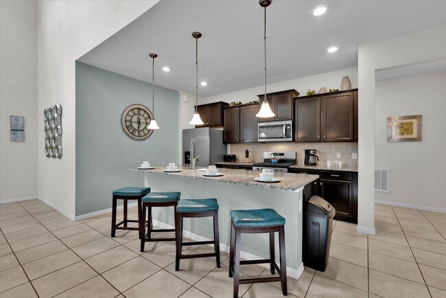 Foto del edificio - 5541 Misty Oak Cir