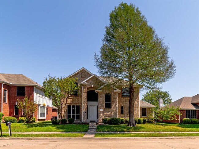 Foto del edificio - 2410 Valley Creek Dr