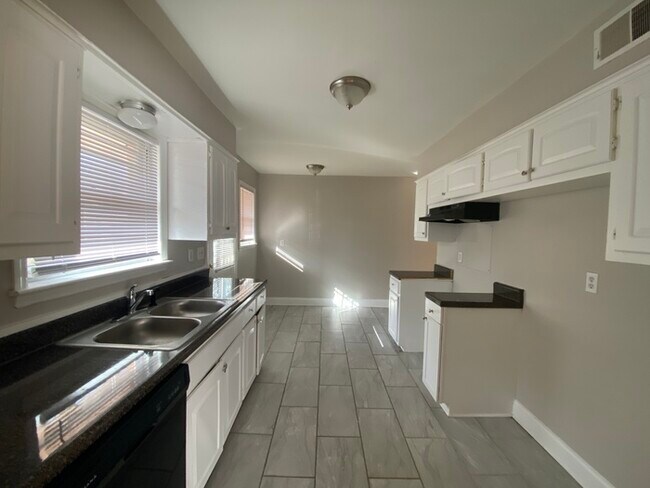 Foto del edificio - 3081 Earnett St