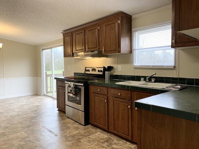 Foto del edificio - 272 Bowman Mill Rd SE