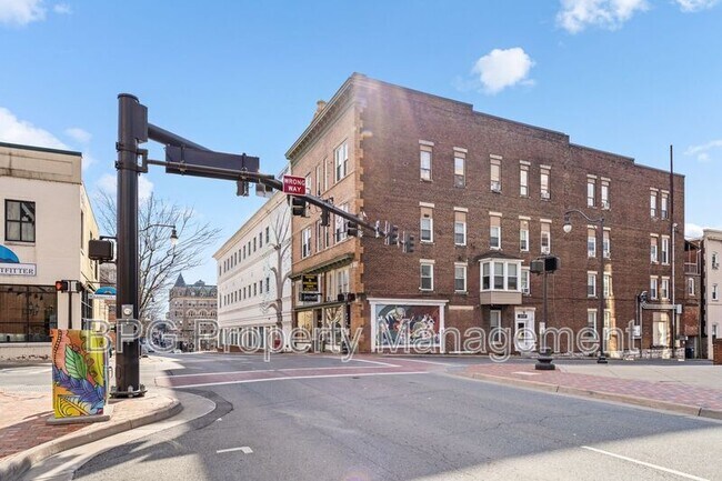 Photo - 95 N. Main St. Apartment