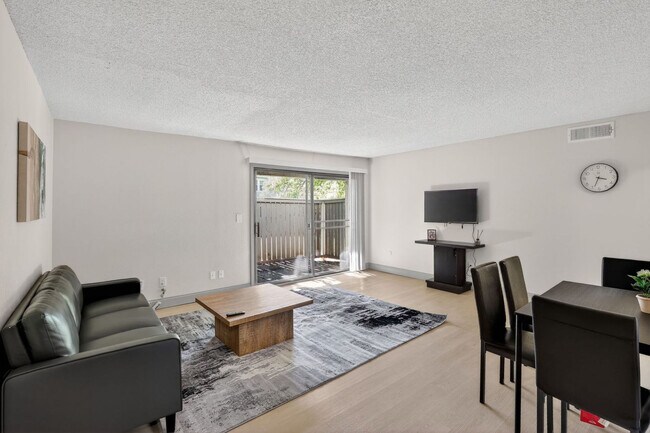 Foto del edificio - 13160 W 88th Ct
