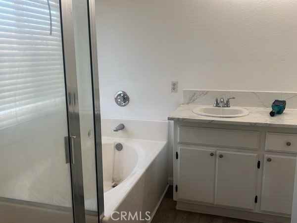 Foto del edificio - 11748 Luna Rd