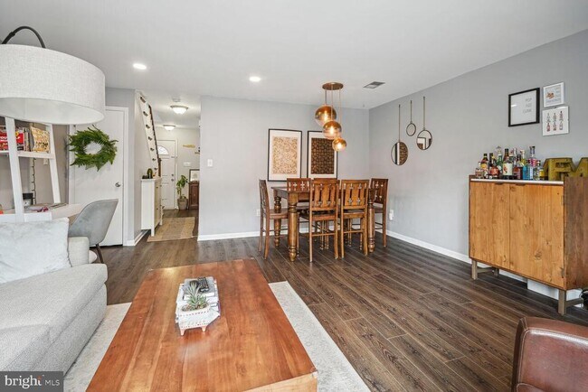 Foto del edificio - 2119 N Monroe St