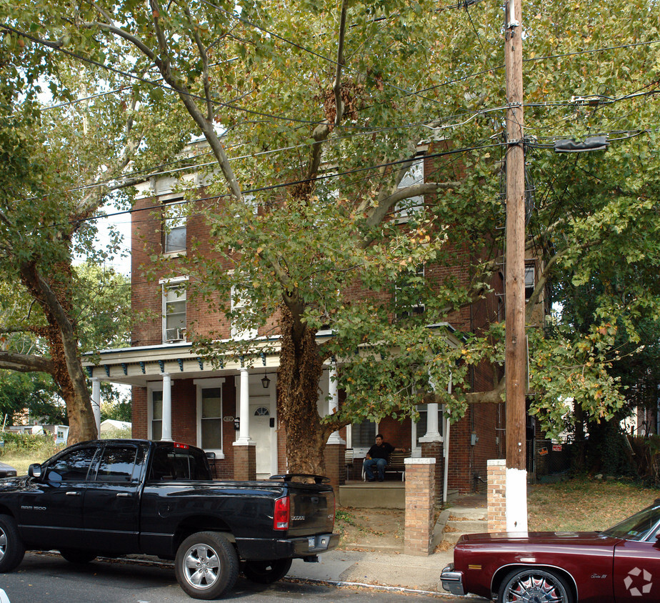 Building Photo - 1827-1829 Kinsey St