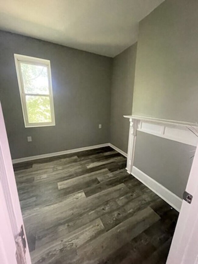 Foto del edificio - Fully Rehabbed 4 bedroom home for rent