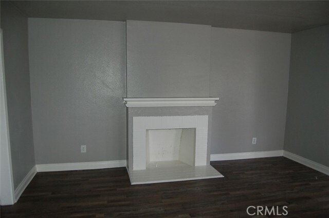 Foto del edificio - 817 W 25th St