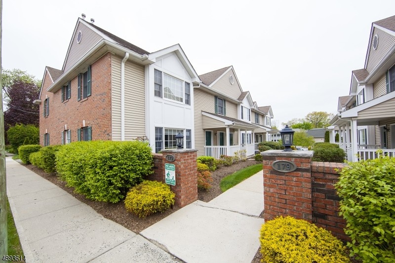 179 Roseland Ave, Caldwell, NJ 07006 Room for Rent in Caldwell, NJ