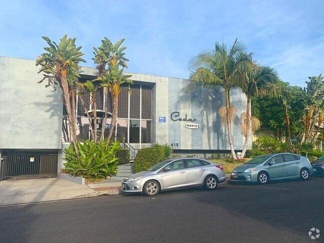 Building Photo - 415 E Cedar Ave