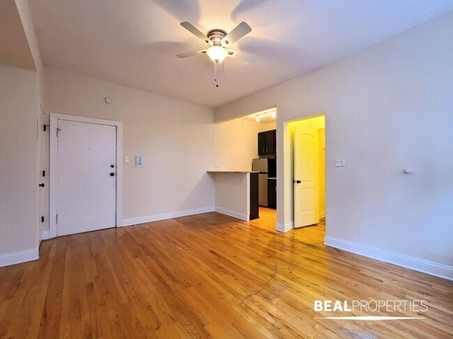 Building Photo - 0 bedroom in CHICAGO IL 60640