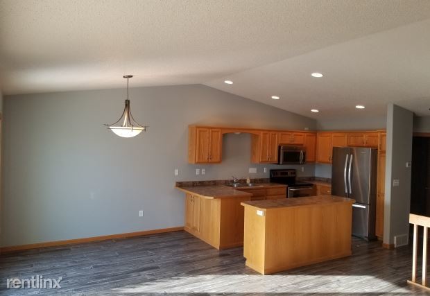 Primary Photo - 3 br, 2 bath Duplex - 3600 11th St S