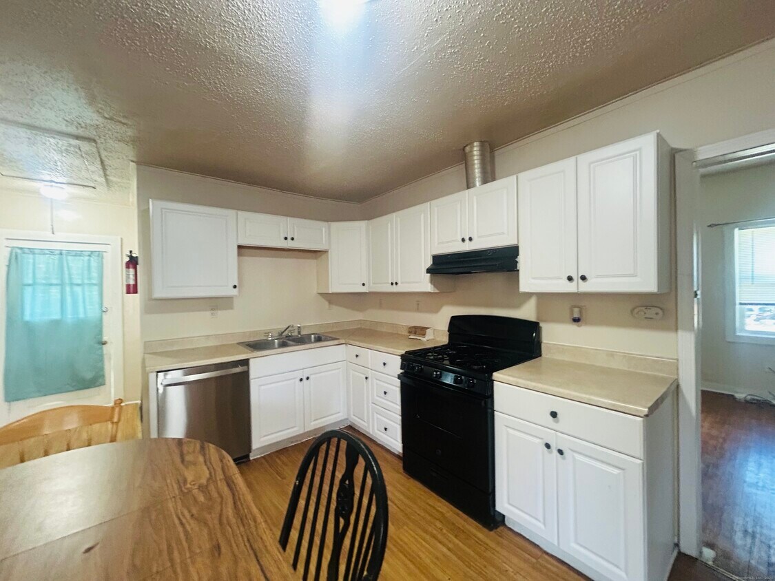 Foto principal - 272 Terrace Ave