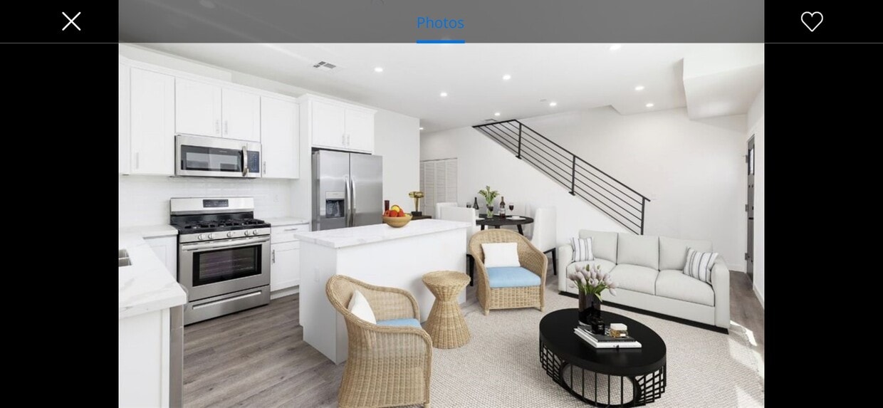 Foto principal - 11851 Dehougne St