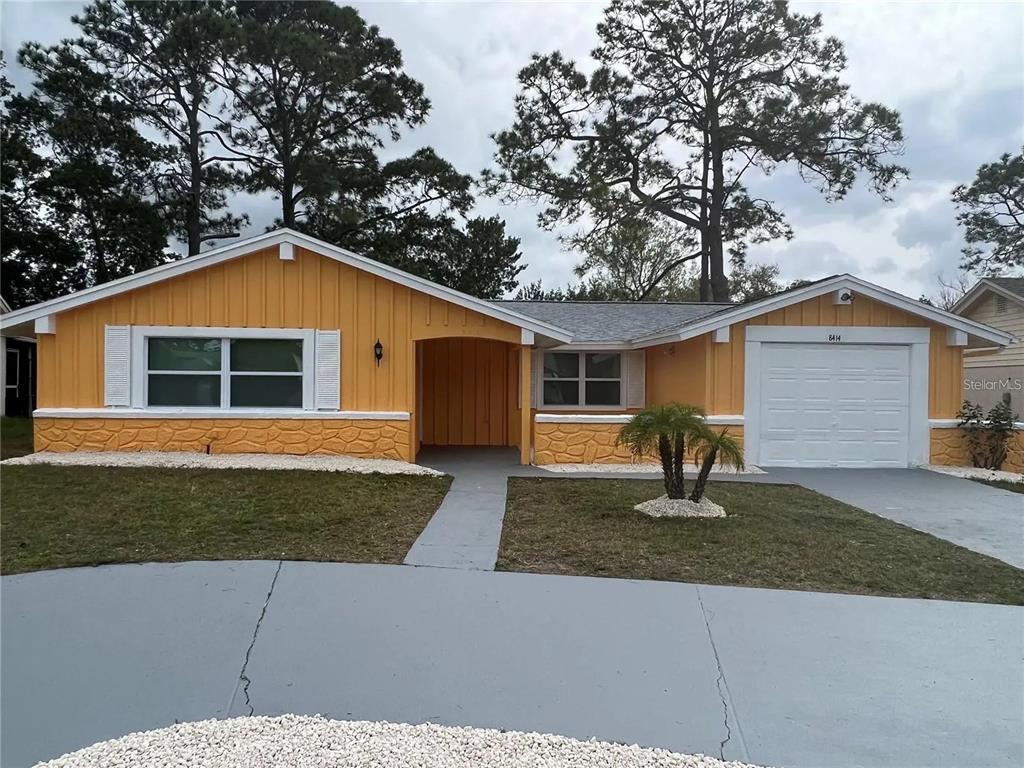Foto principal - 8414 Clover Hill Loop