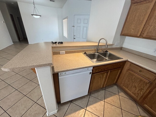 Foto del edificio - 5036 E Catalina Ct
