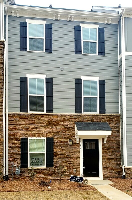 Foto principal - 10724 Overlook Mountain Dr