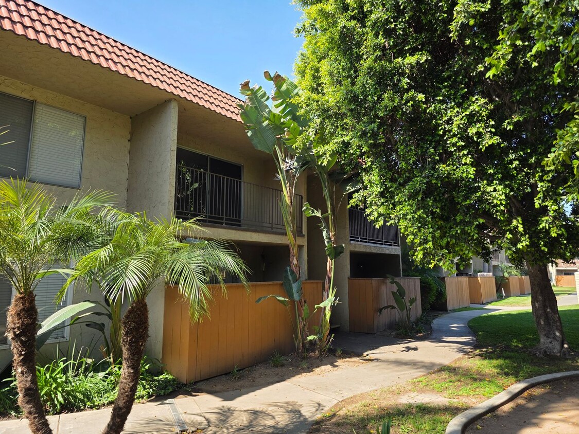 Foto principal - Newly renovated with new appliances 3 bedr...