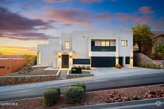 Building Photo - 1029 Calle Parque Dr