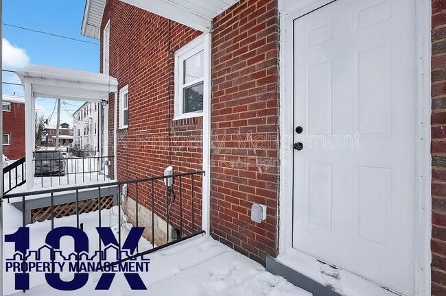 Foto del edificio - 864 Fairwood Ave