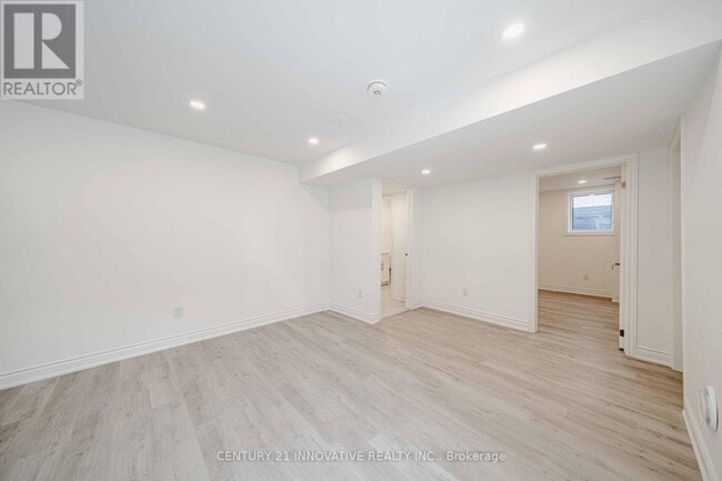 Building Photo - 921 Langford Blvd.