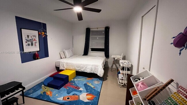 Foto del edificio - 320 S 28th Ave