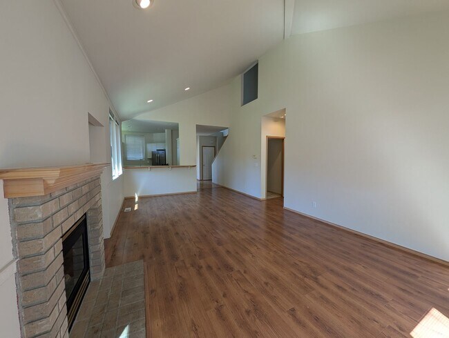 Building Photo - Desirable Summerwind Community in Silverdale